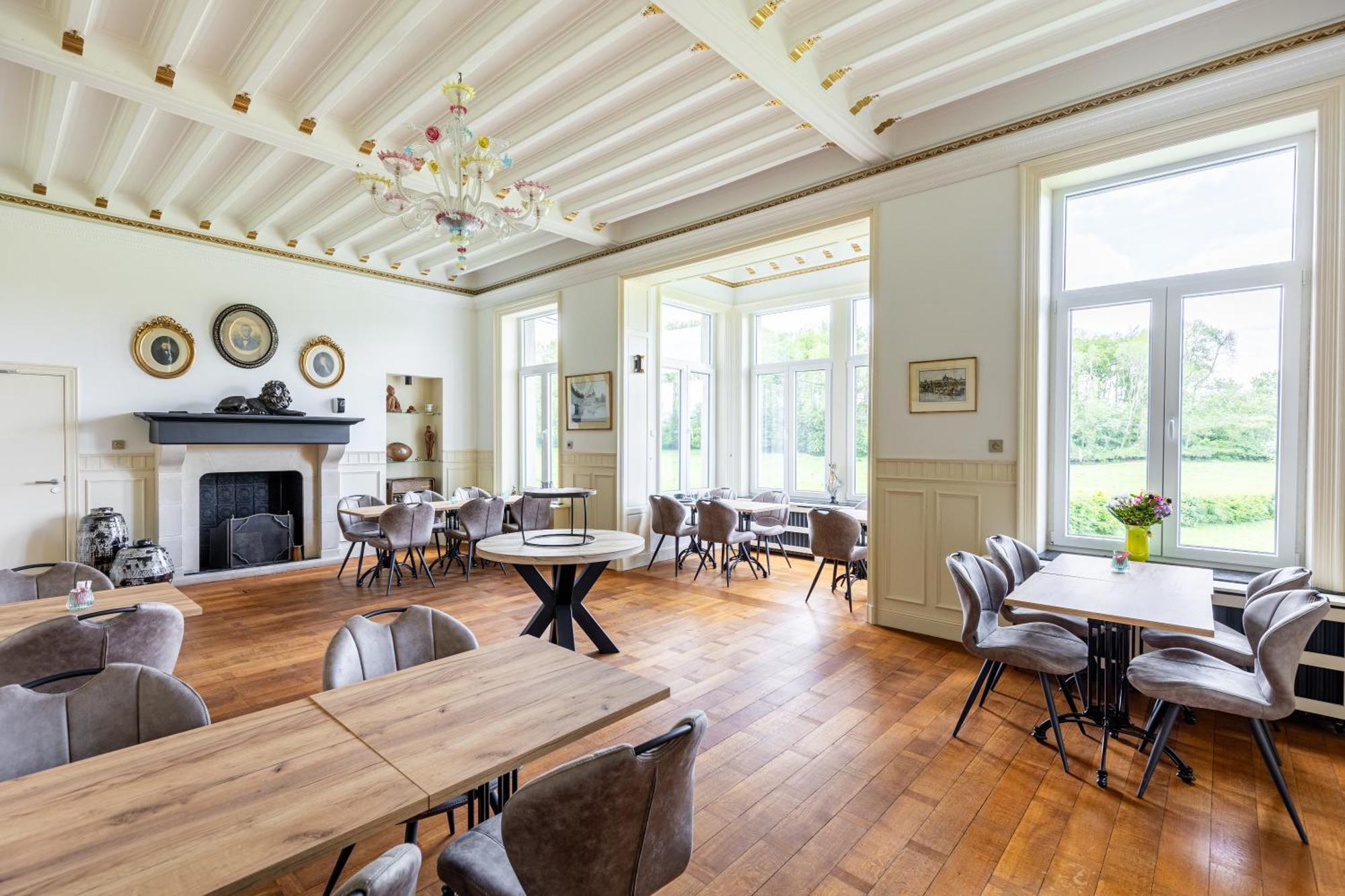 Suite Luxueuse Au Chateau De Saint Vitu 104 Tinlot Exterior foto