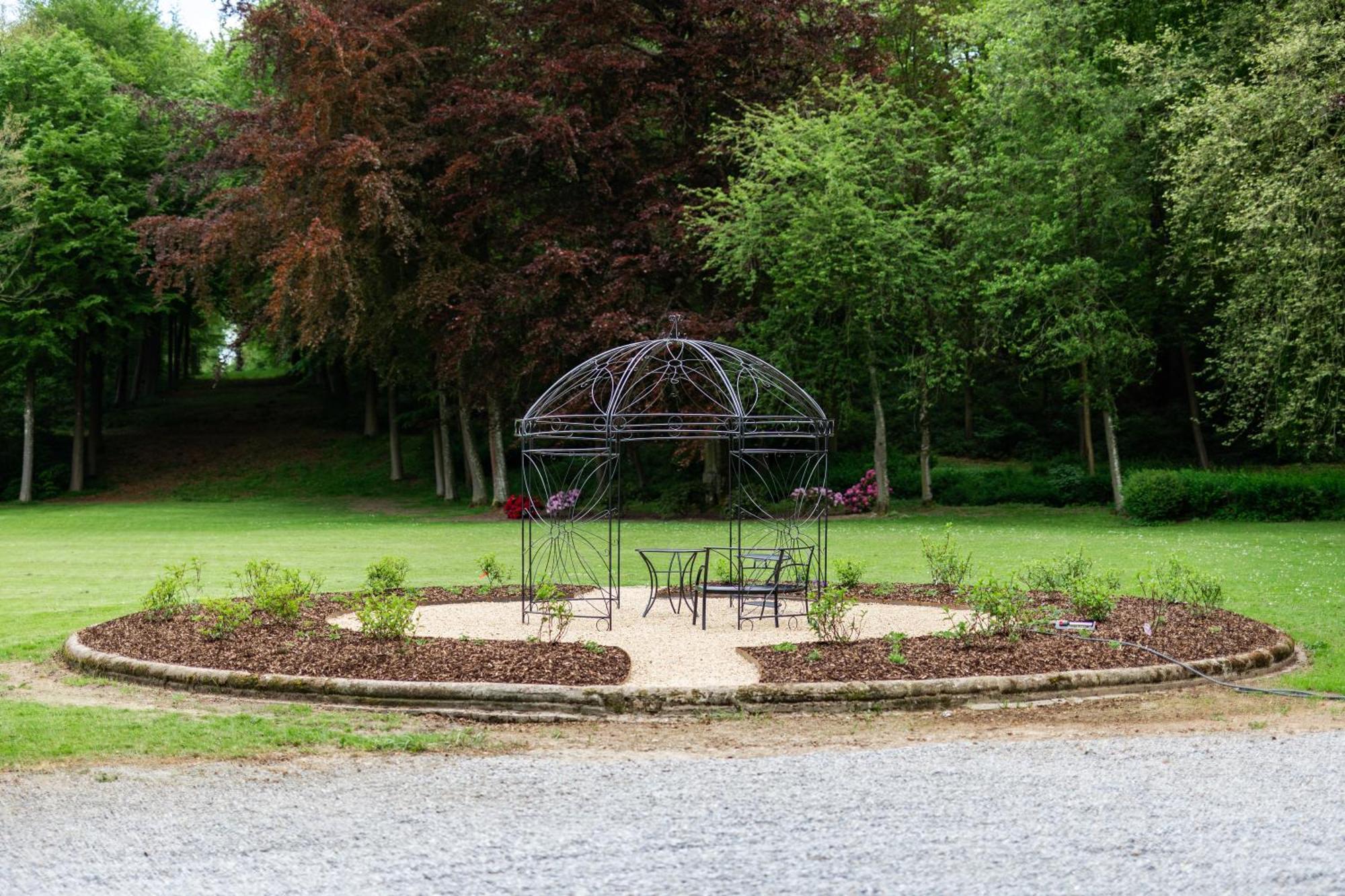Suite Luxueuse Au Chateau De Saint Vitu 104 Tinlot Exterior foto